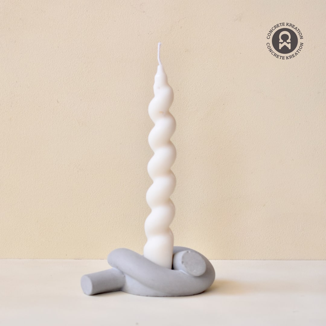 Knot - Concrete Candle Holder: Exquisite Decorative Piece for Home & Office