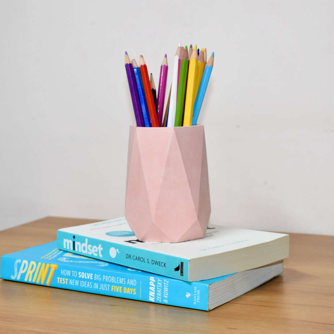 Nova - Concrete Handmade Vase | Pen Holder | MakeUp Brushes Holder