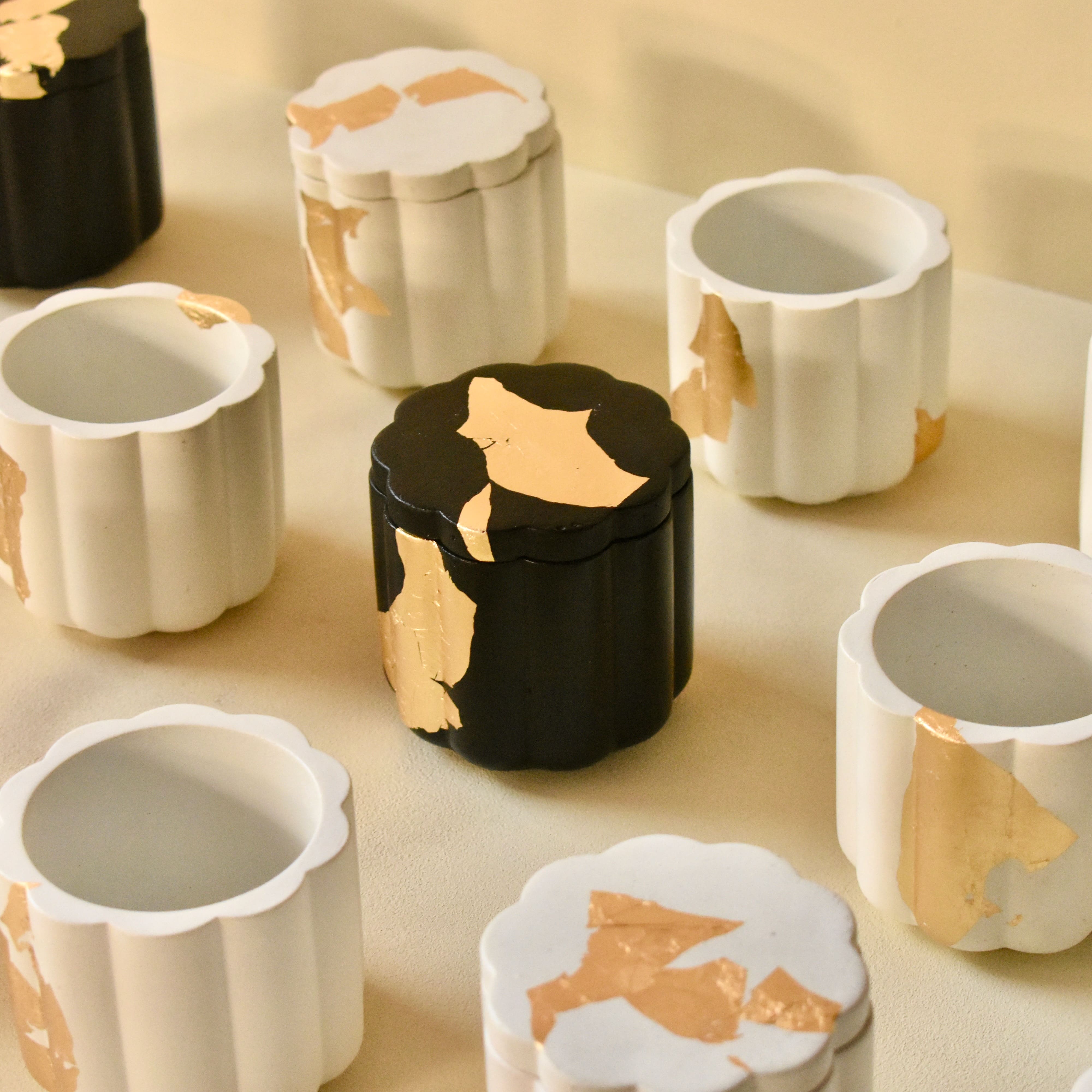 SUN FLOWER | 200ml | Premium Handmade Empty Concrete Candle Jars for Wholesale