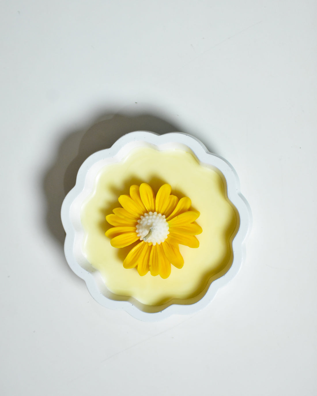 URLI - Floral-Inspired Empty Concrete Candle Jar