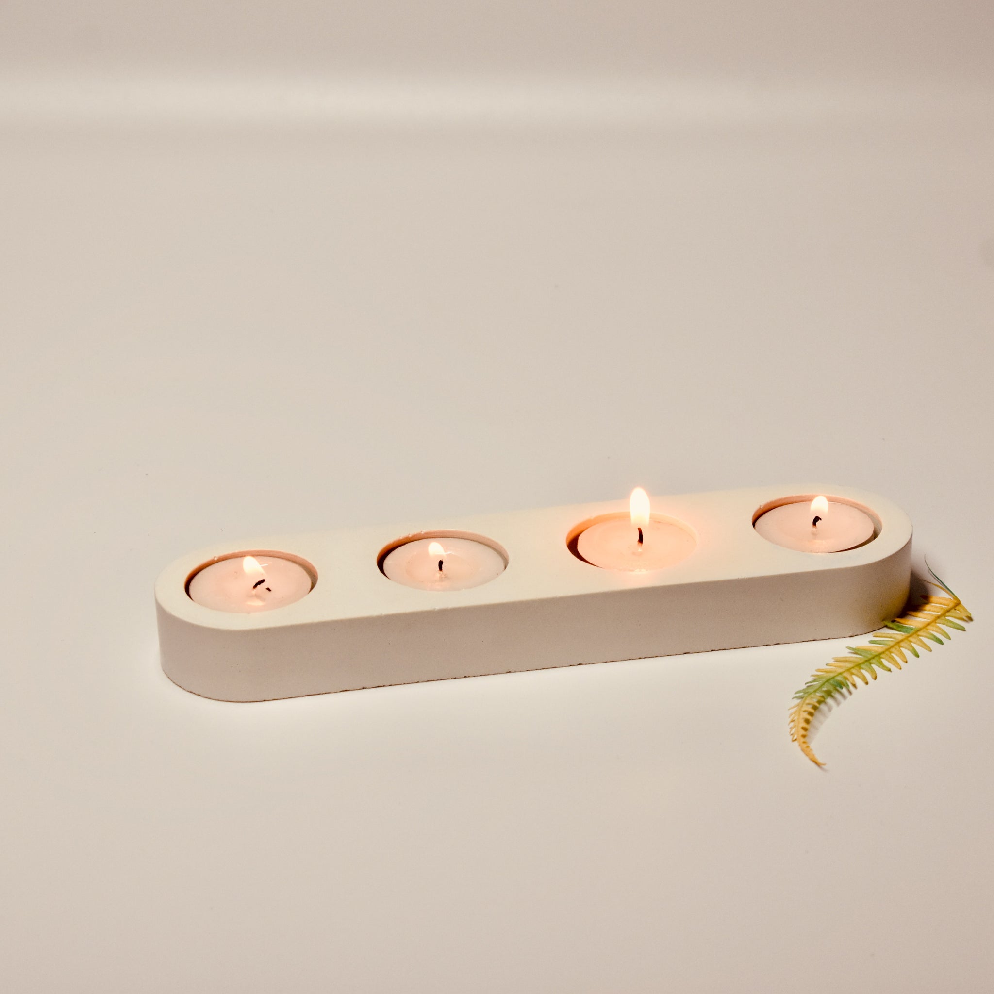Roy - 4 Holes Tea Light Holder - Party Decoration Diwali Tea light candle
